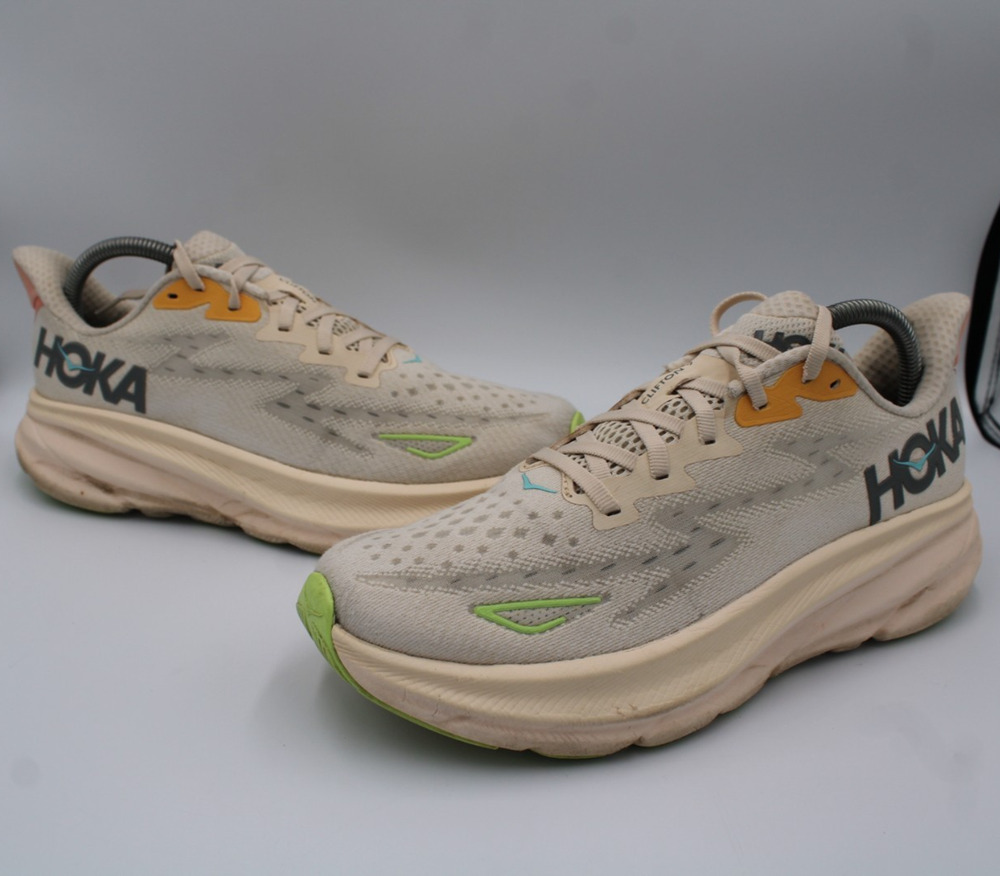 Size 8.5 - Hoka One One Clifton 9 Vanilla Astral (Women's) - 1127896 VLS
